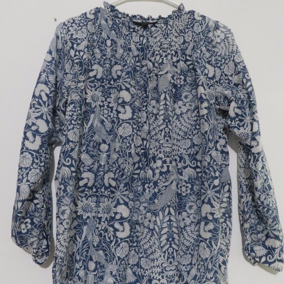 J.Crew Floral and Mermaid Print Pin Tuck Cotton/Silk Blend Top Size 0 - Picture 2 of 14